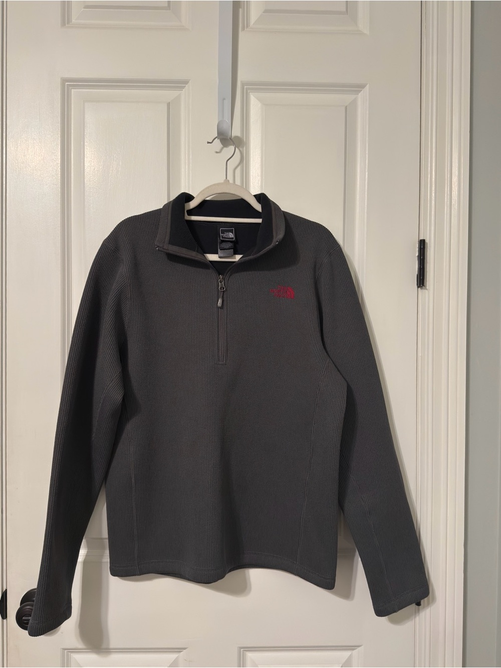 The North Face Men’s 1/4 Zip Ribbed Fleece Pullover - Size M